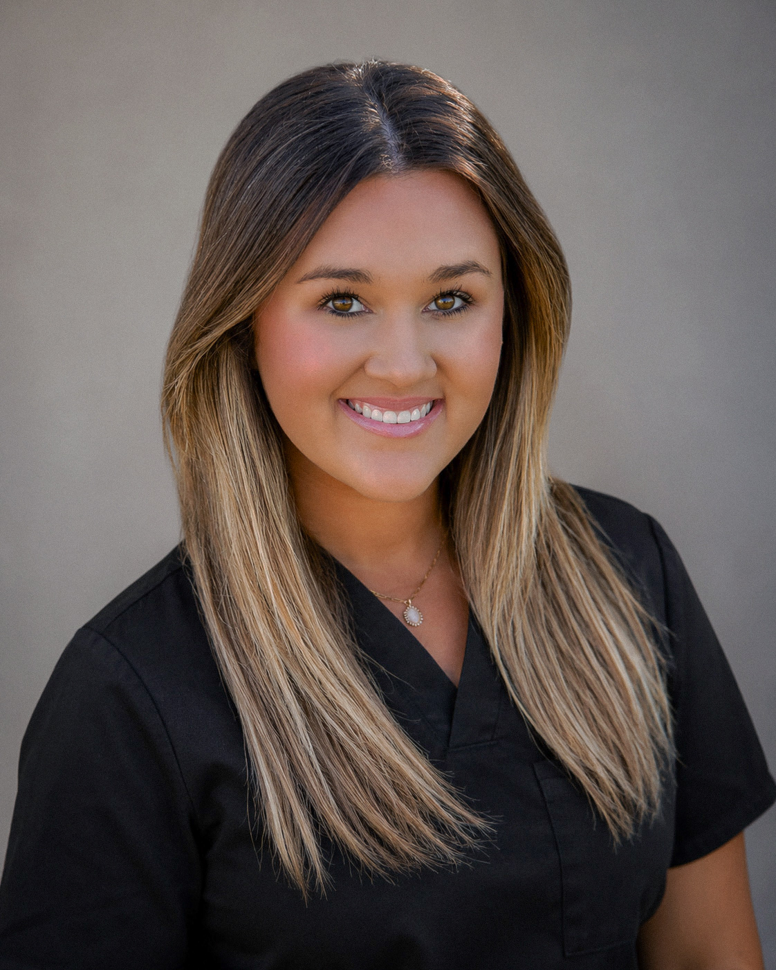 Emma Johnson | Aesthetician 